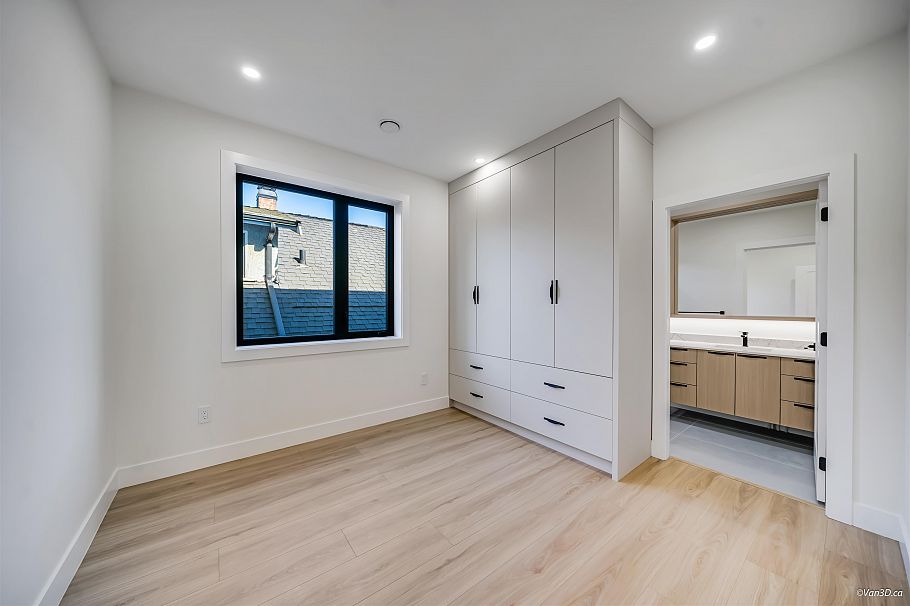 2 2636 Mcgill Street Vancouver, BC - 17