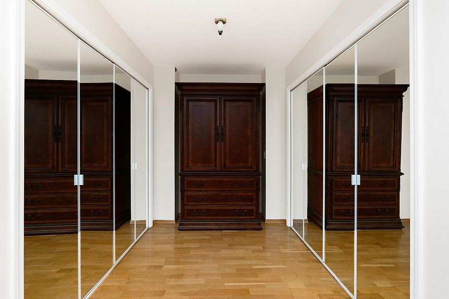 631 E 17th Street North Vancouver, BC - 25