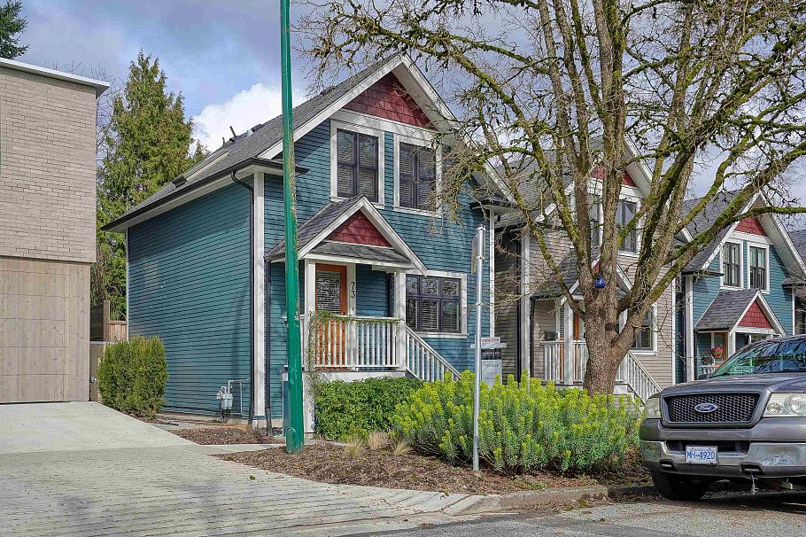 73 E 27th Avenue Vancouver, BC - 33