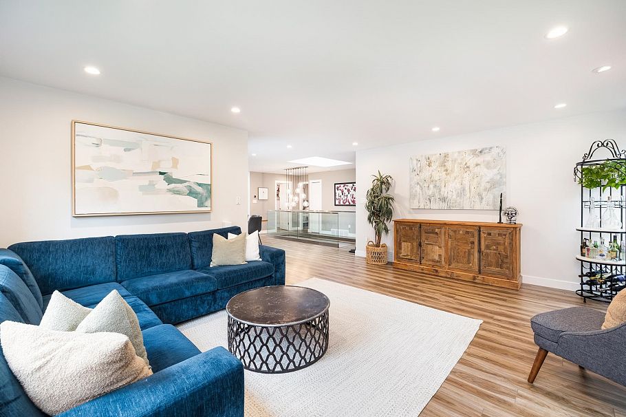 2511 Boswell Avenue North Vancouver, BC - 10