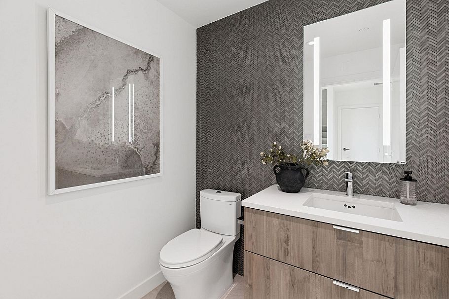 TH112 755 Harbourside Drive North Vancouver, BC - 19