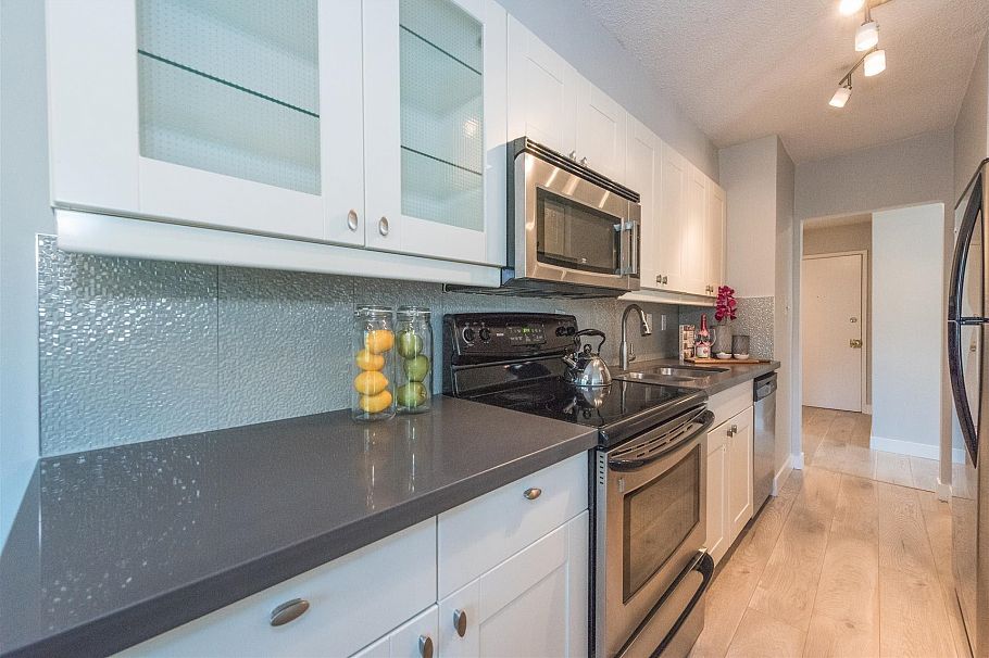 405 711 E 6th Avenue Vancouver, BC - 9