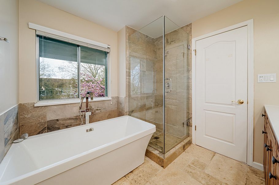 227 Waterleigh Drive Vancouver, BC - 32