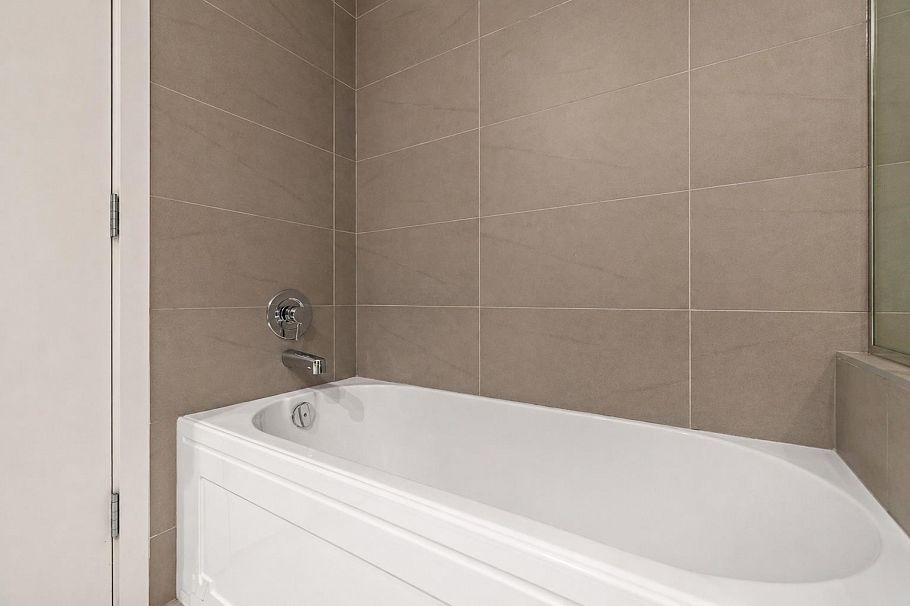 2105 108 W Cordova Street Vancouver, BC - 7