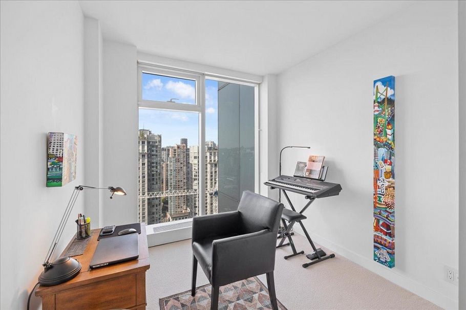 3211 777 Richards Street Vancouver, BC - 21