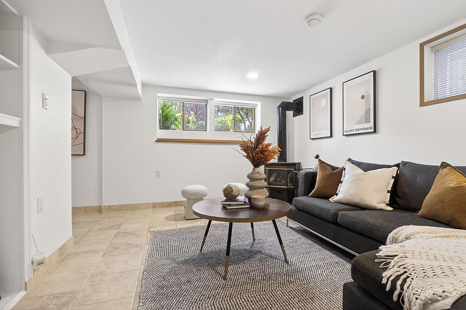 1009 E 14th Avenue Vancouver, BC - 26