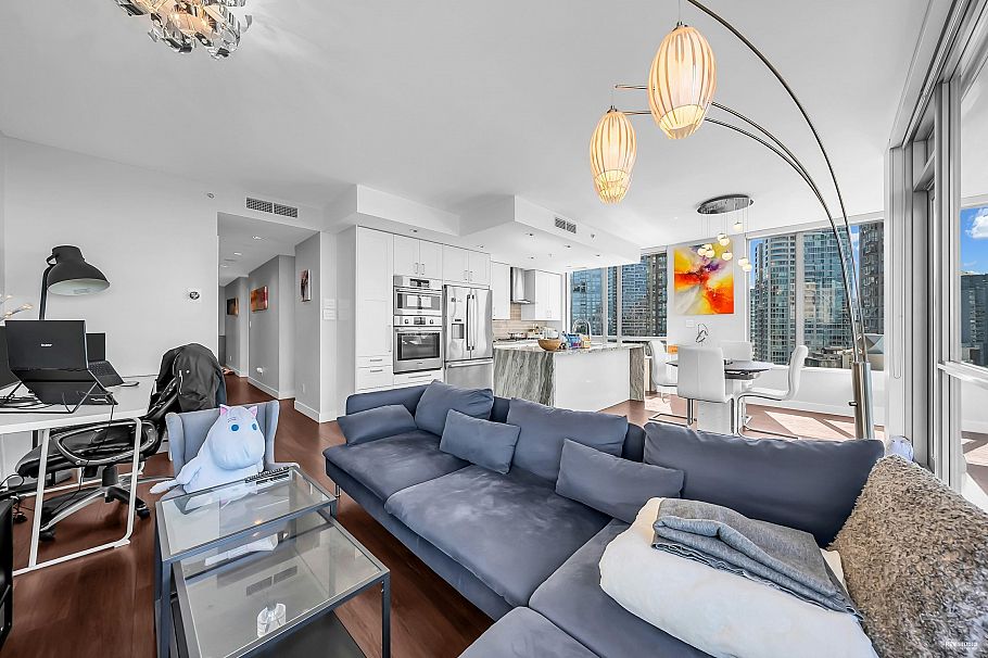 1202 1005 Beach Avenue Vancouver, BC - 10