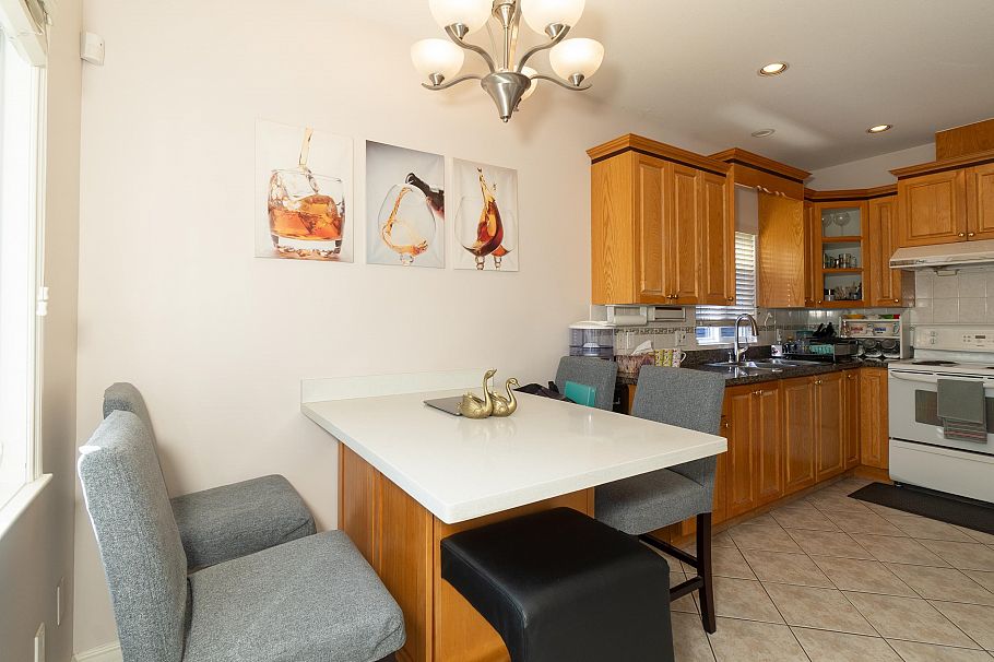 952 E 31st Avenue Vancouver, BC - 35