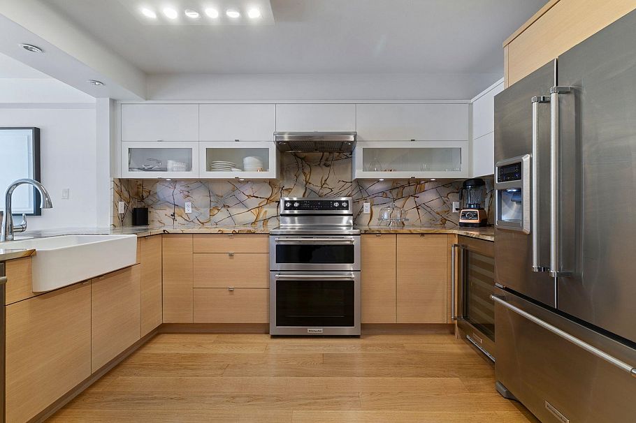 303 1501 Howe Street Vancouver, BC - 11