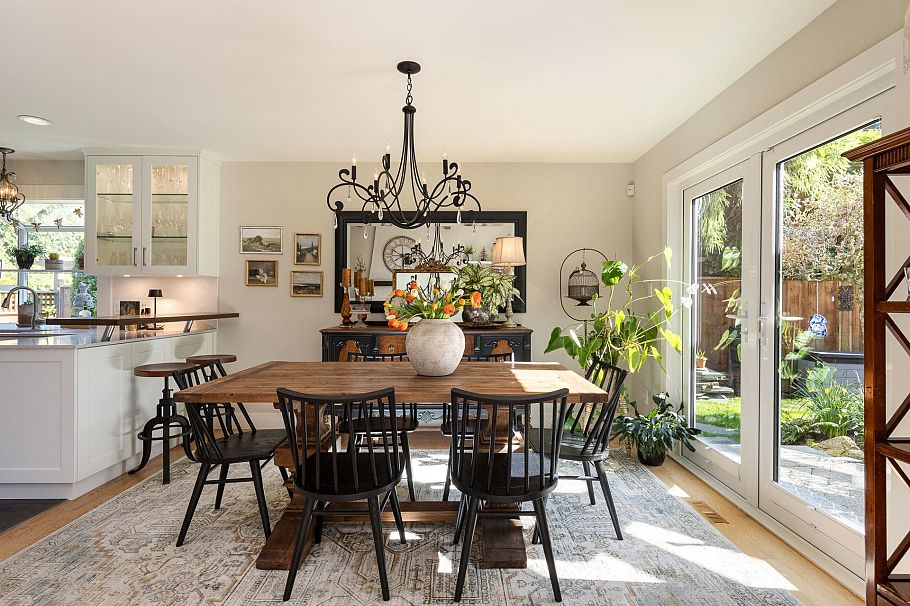 3665 Rutherford Crescent North Vancouver, BC - 8