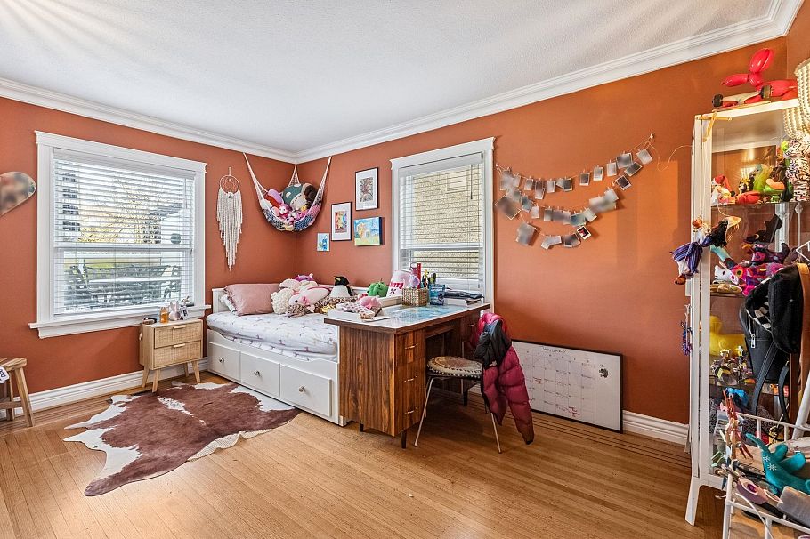 2819 W 13th Avenue Vancouver, BC - 12