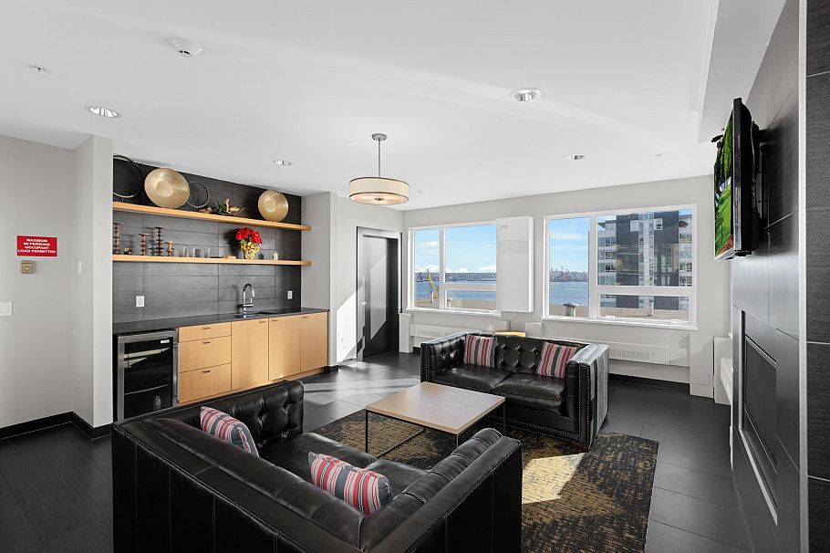 612 123 W 1st Street North Vancouver, BC - 31