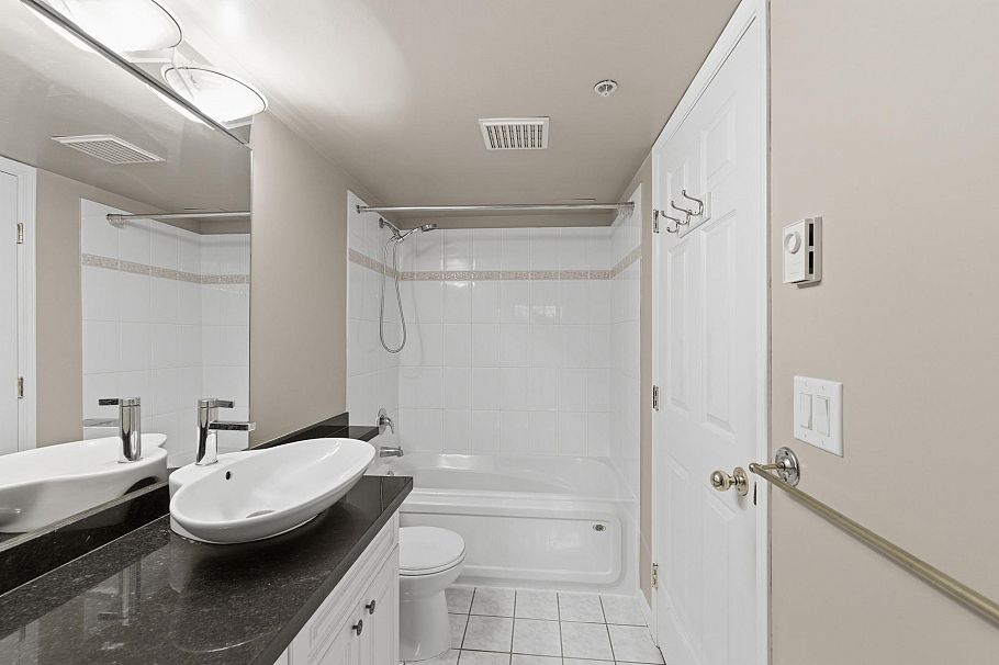 107 929 W 16th Avenue Vancouver, BC - 23