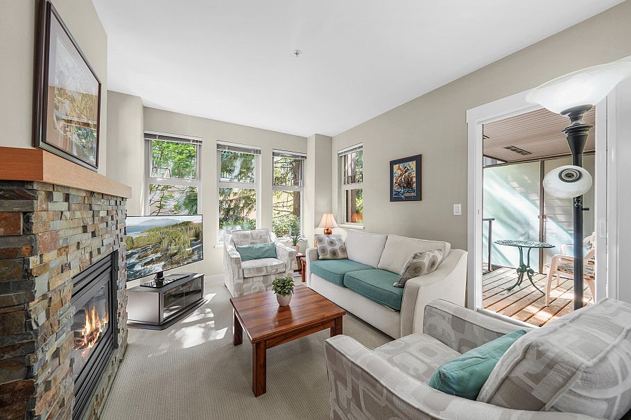 208 188 W 29 Street North Vancouver, BC - 13