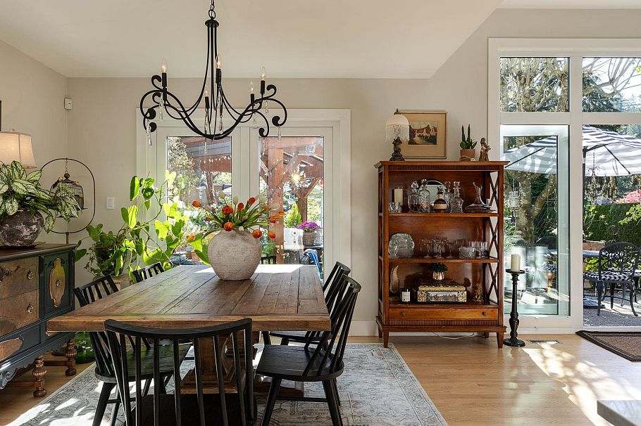 3665 Rutherford Crescent North Vancouver, BC - 10