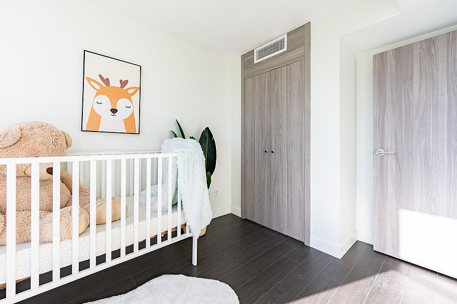 601 8800 Hazelbridge Way Richmond, BC - 6