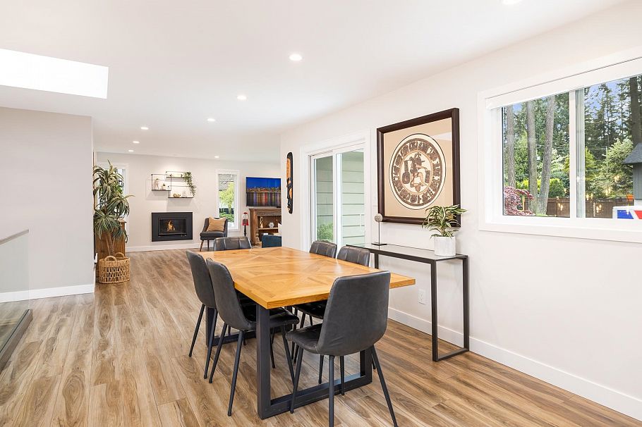 2511 Boswell Avenue North Vancouver, BC - 5