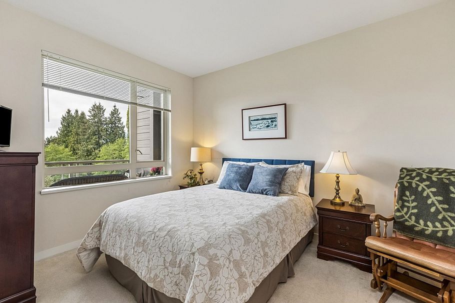 404 159 W 22nd Street North Vancouver, BC - 12