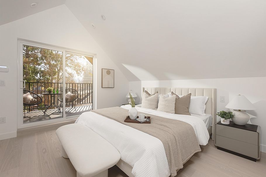 2 2755 W 11th Avenue Vancouver, BC - 17