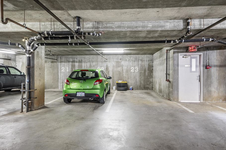 306 3400 SE Marine Drive Vancouver, BC - 25