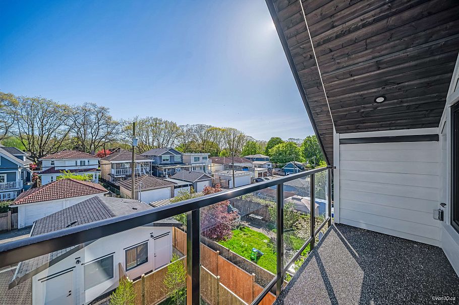 2 2636 Mcgill Street Vancouver, BC - 22