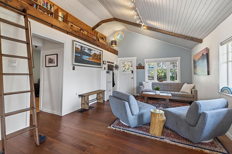 1371 Borthwick Road North Vancouver, BC - 5