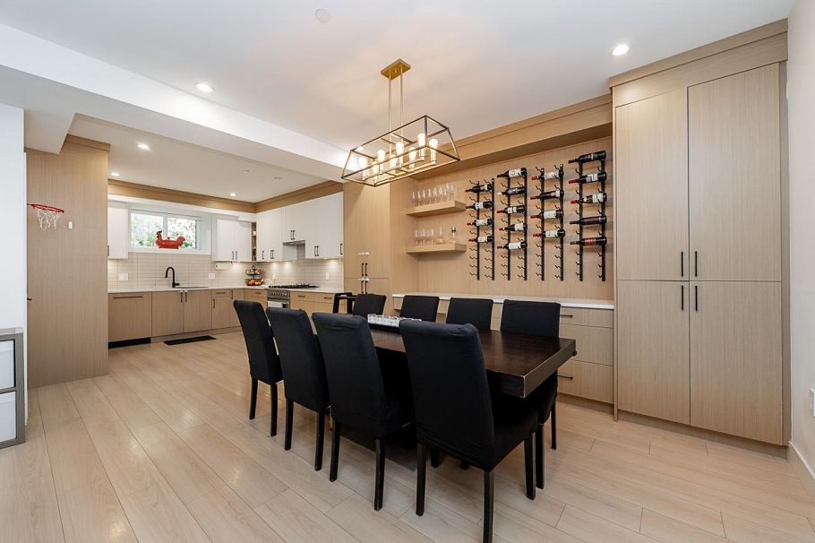 3896 Welwyn Street Vancouver, BC - 4