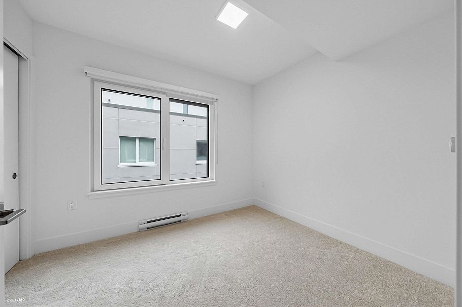 202 2075 E 1st Avenue Vancouver, BC - 23