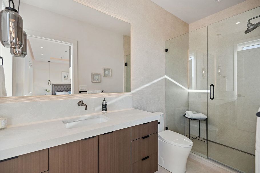 2 3620 W 20th Avenue Vancouver, BC - 30