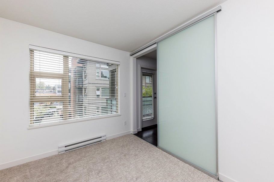 302 1677 Lloyd Avenue North Vancouver, BC - 22