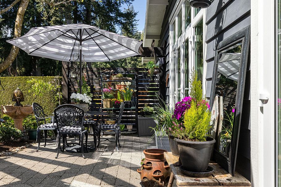 3665 Rutherford Crescent North Vancouver, BC - 30