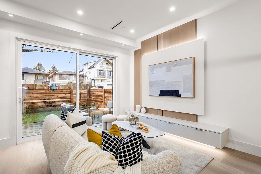 1 3275 Graveley Street Vancouver, BC - 7