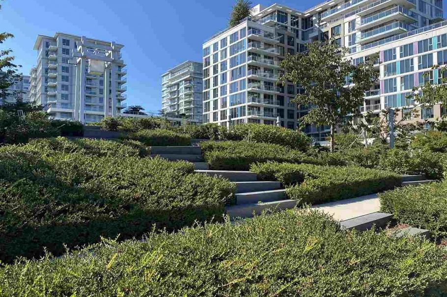 601 8800 Hazelbridge Way Richmond, BC - 33