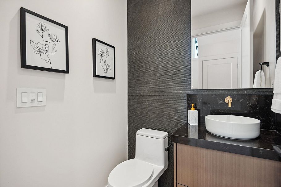 2 3620 W 20th Avenue Vancouver, BC - 20