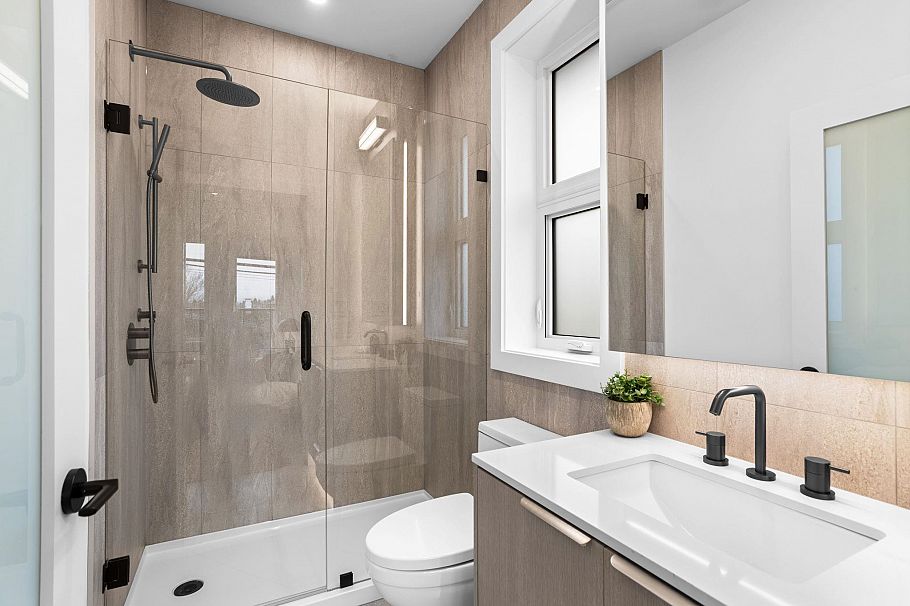 3277 Graveley Street Vancouver, BC - 13