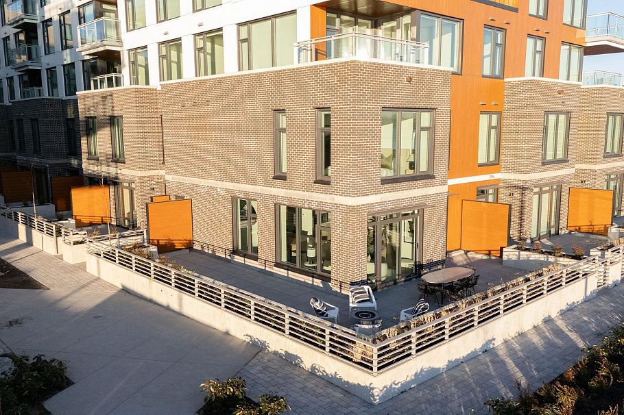 TH112 755 Harbourside Drive North Vancouver, BC - 11