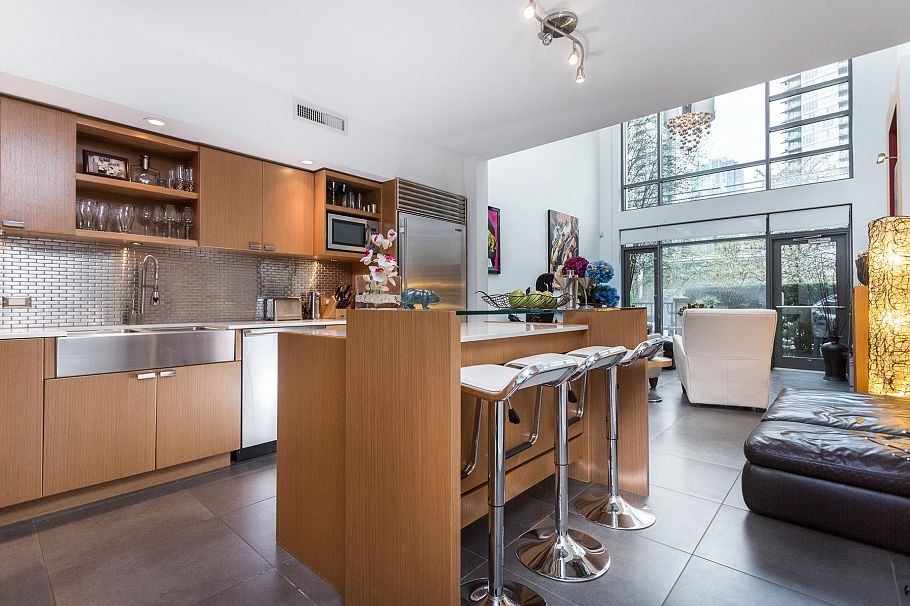 104 1168 Richards Street Vancouver, BC - 17