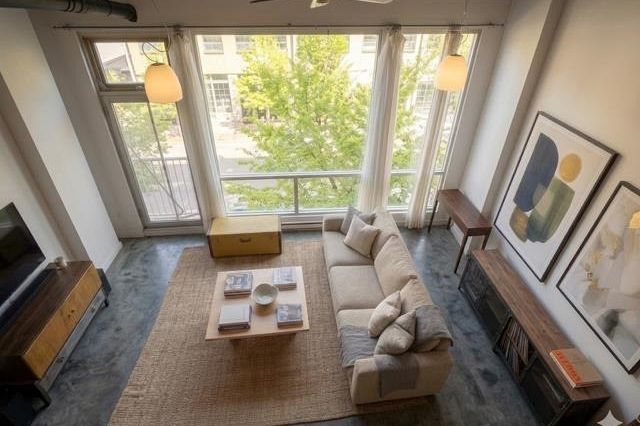 202 228 E 4th Avenue Vancouver, BC - 22