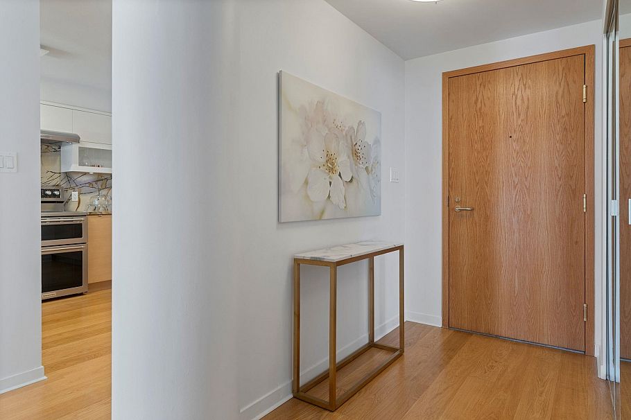 303 1501 Howe Street Vancouver, BC - 27