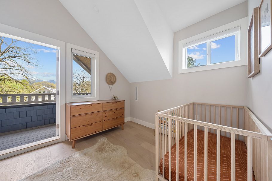 1758 E 14th Avenue Vancouver, BC - 23