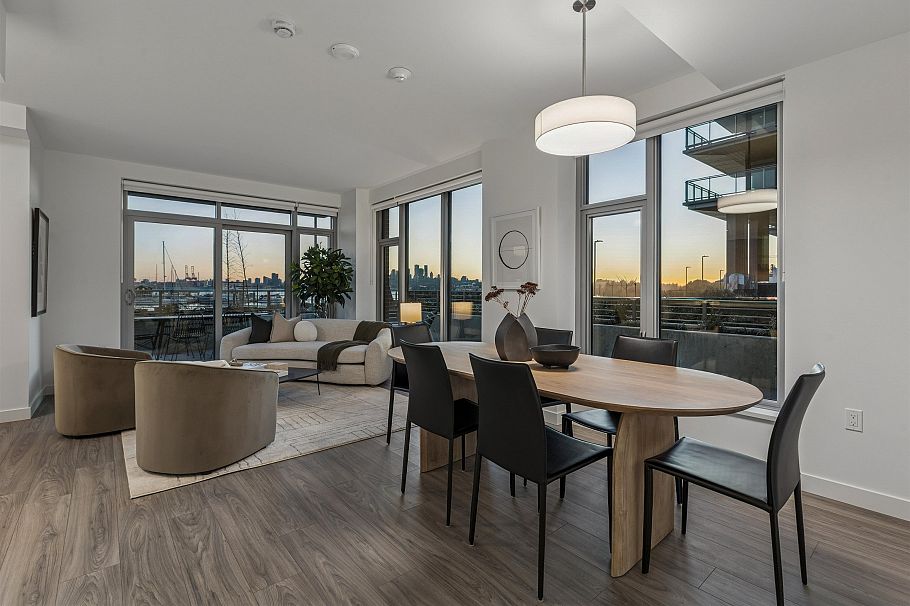 TH112 755 Harbourside Drive North Vancouver, BC - 2