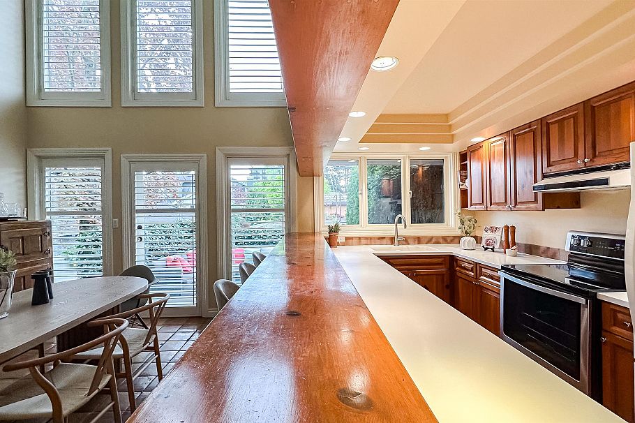 1737 W 16th Avenue Vancouver, BC - 19