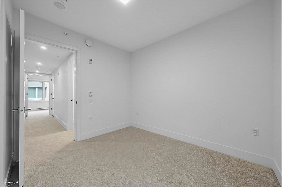 202 2075 E 1st Avenue Vancouver, BC - 28