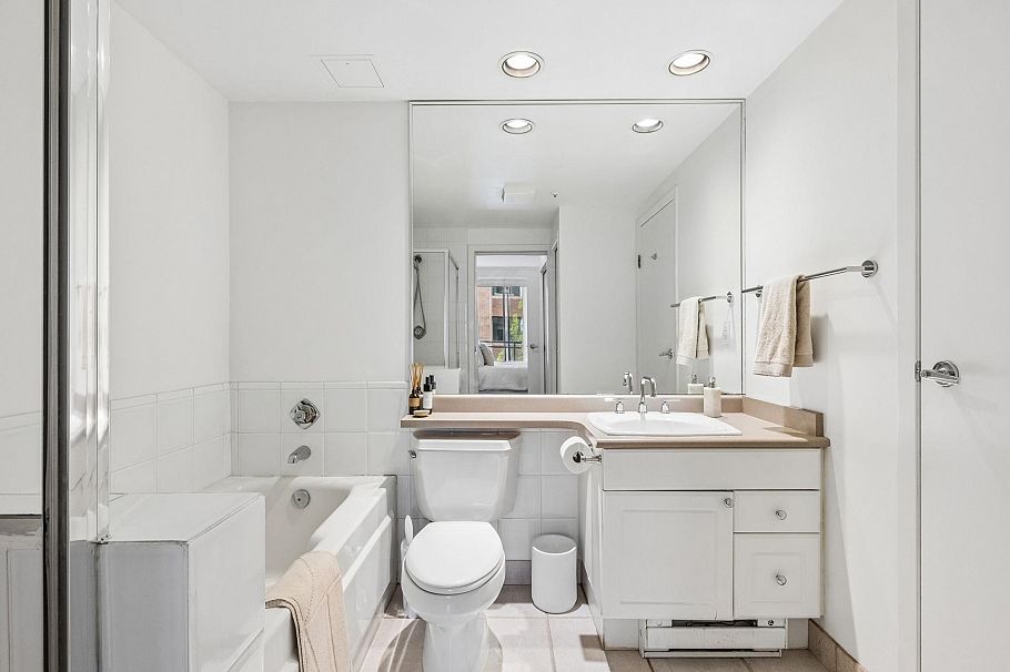 503 1888 York Avenue Vancouver, BC - 10