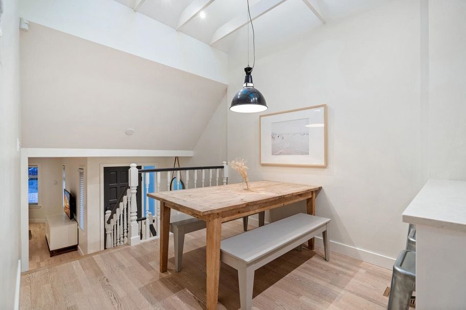 855 E 22nd Avenue Vancouver, BC - 9