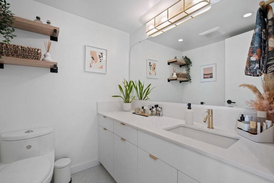 404 888 W 13th Avenue Vancouver, BC - 22