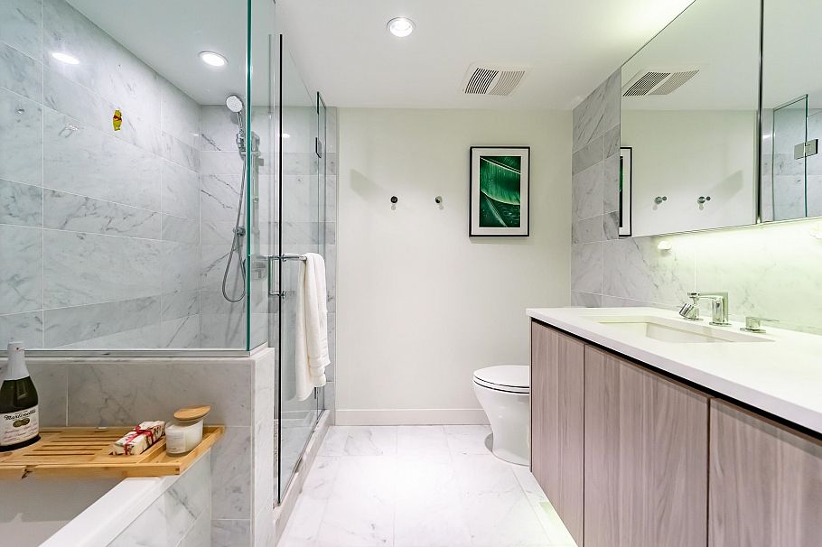 601 8800 Hazelbridge Way Richmond, BC - 11