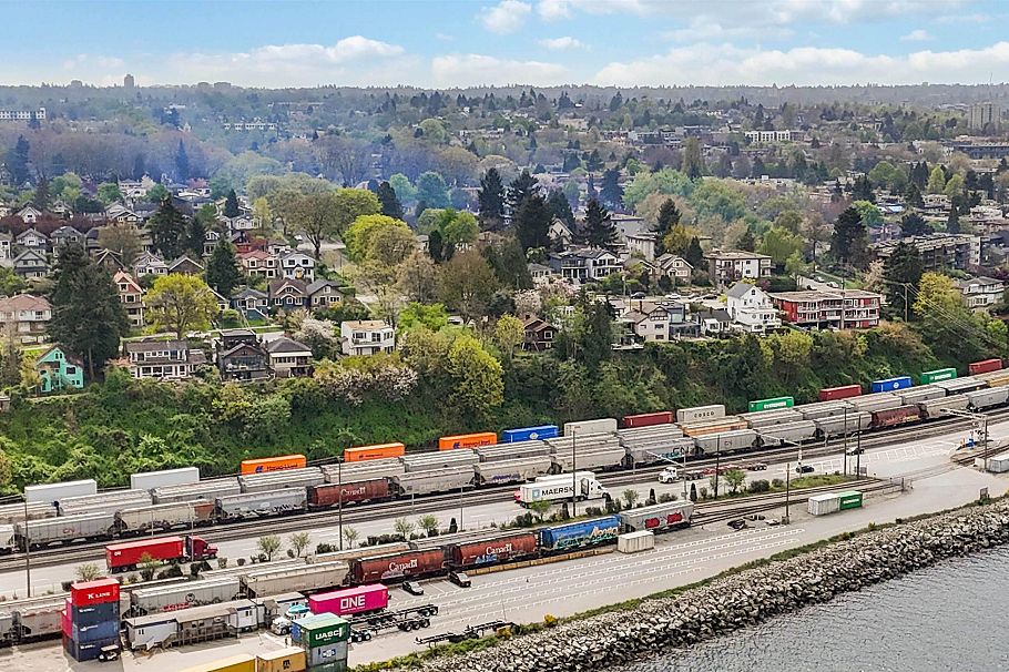 2497 Wall Street Vancouver, BC - 9