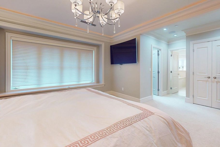 3749 W 11th Avenue Vancouver, BC - 17