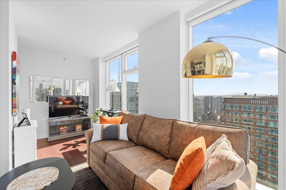 3211 777 Richards Street Vancouver, BC - 7